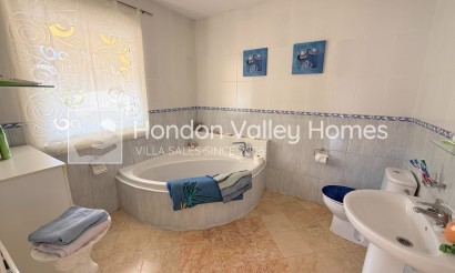 Resale - Villa - Hondón de los Fráiles