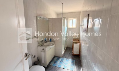 Resale - Villa - Hondón de los Fráiles