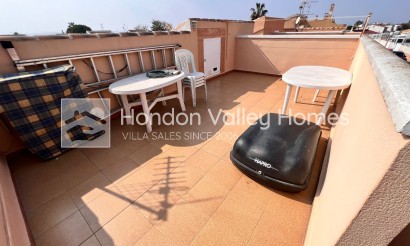 Resale - Town house - Torrevieja