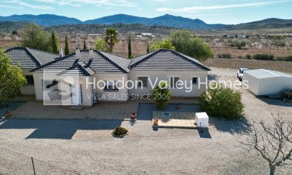 Reventa - Villa - Hondón de las Nieves - La Canalosa